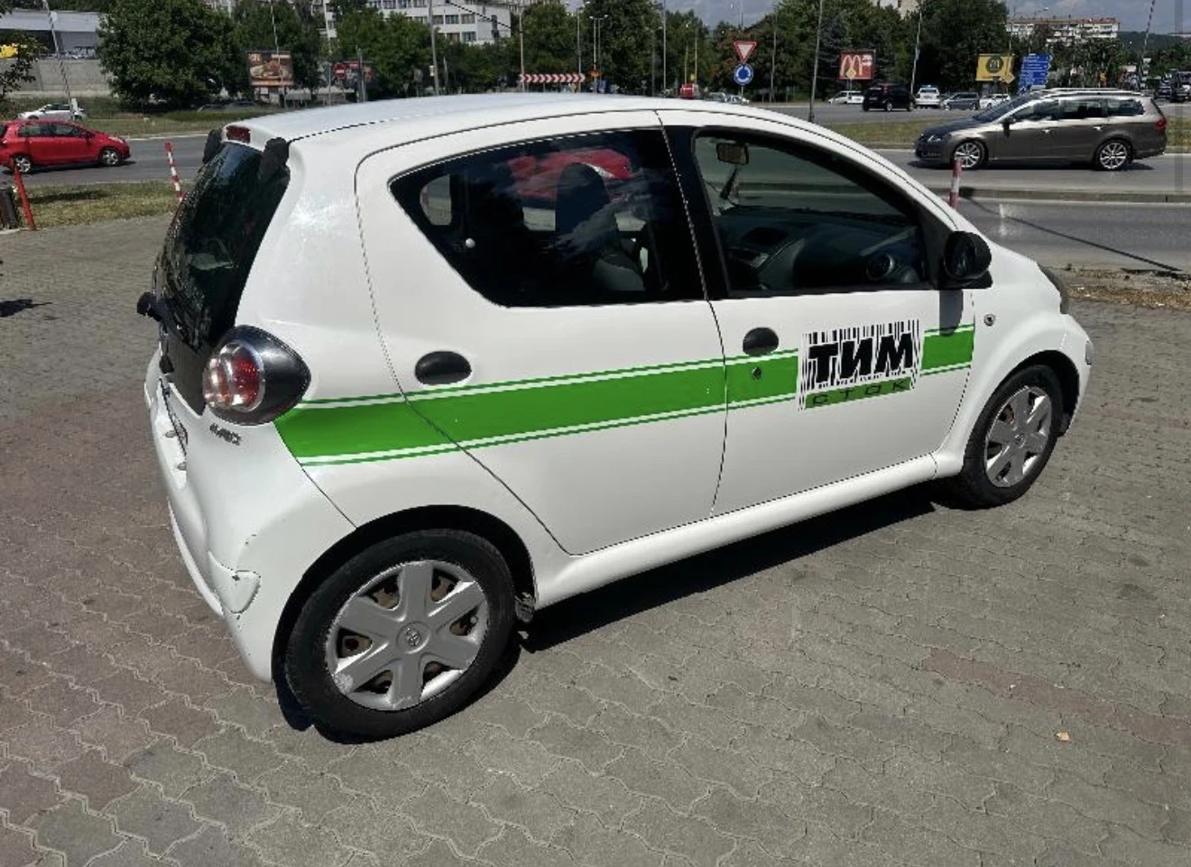 Toyota Aygo 1.0i - изображение 6