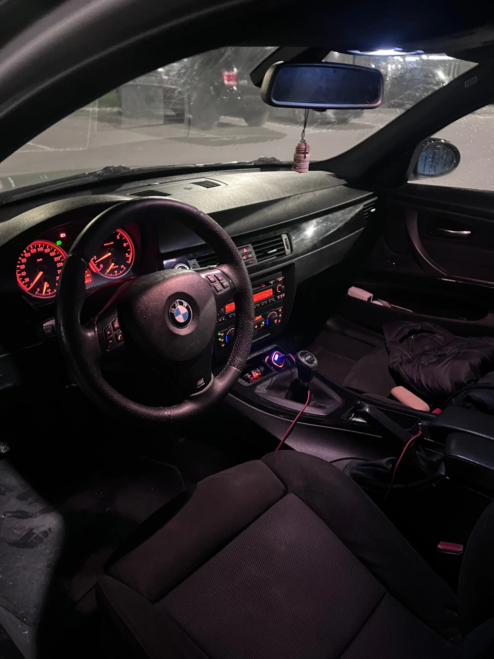 BMW 330 330i  | Mobile.bg � ����������� 5