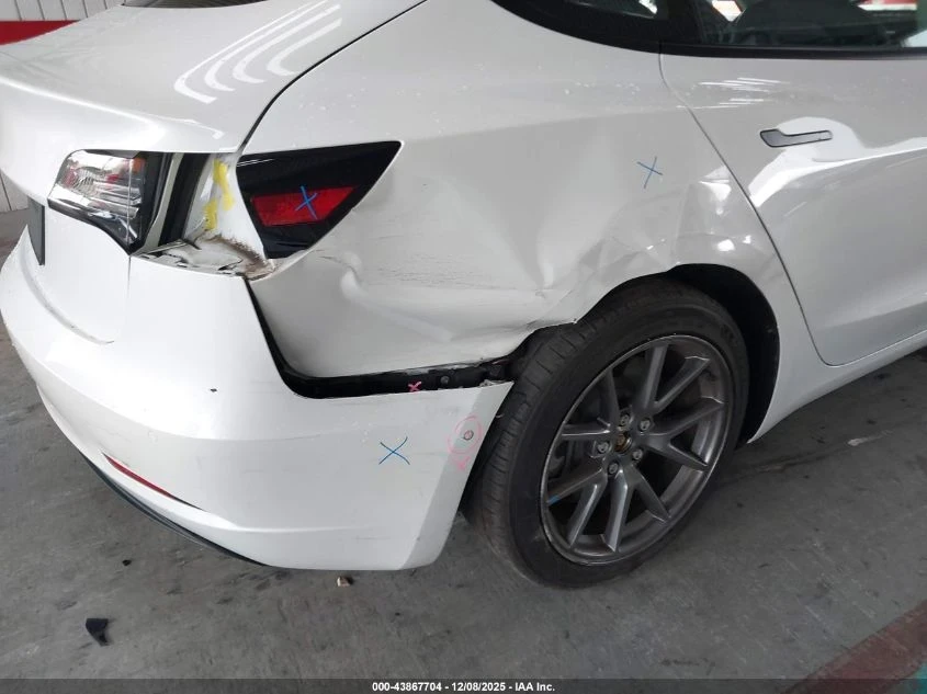 Tesla Model 3 STANDART RANGE PLUS - изображение 6