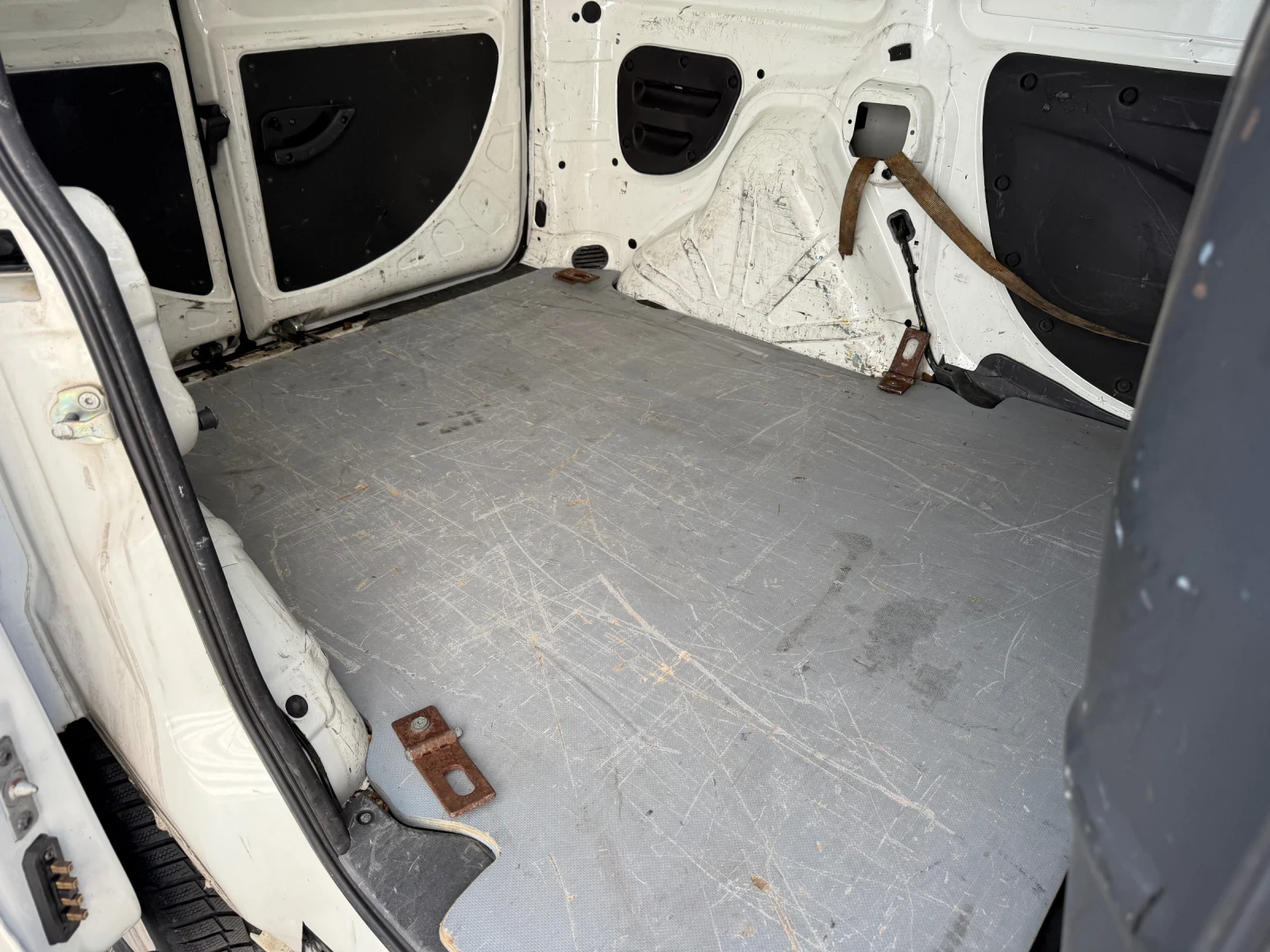 Fiat Doblo N1+ 1, 9MultiJet+ Климатик, снимка 8 - Автомобили и джипове - 53777370