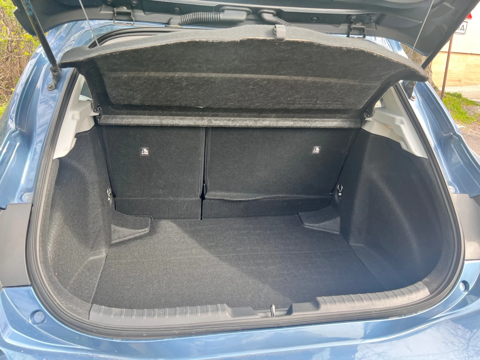 Toyota Corolla, снимка 10 - Автомобили и джипове - 54268107