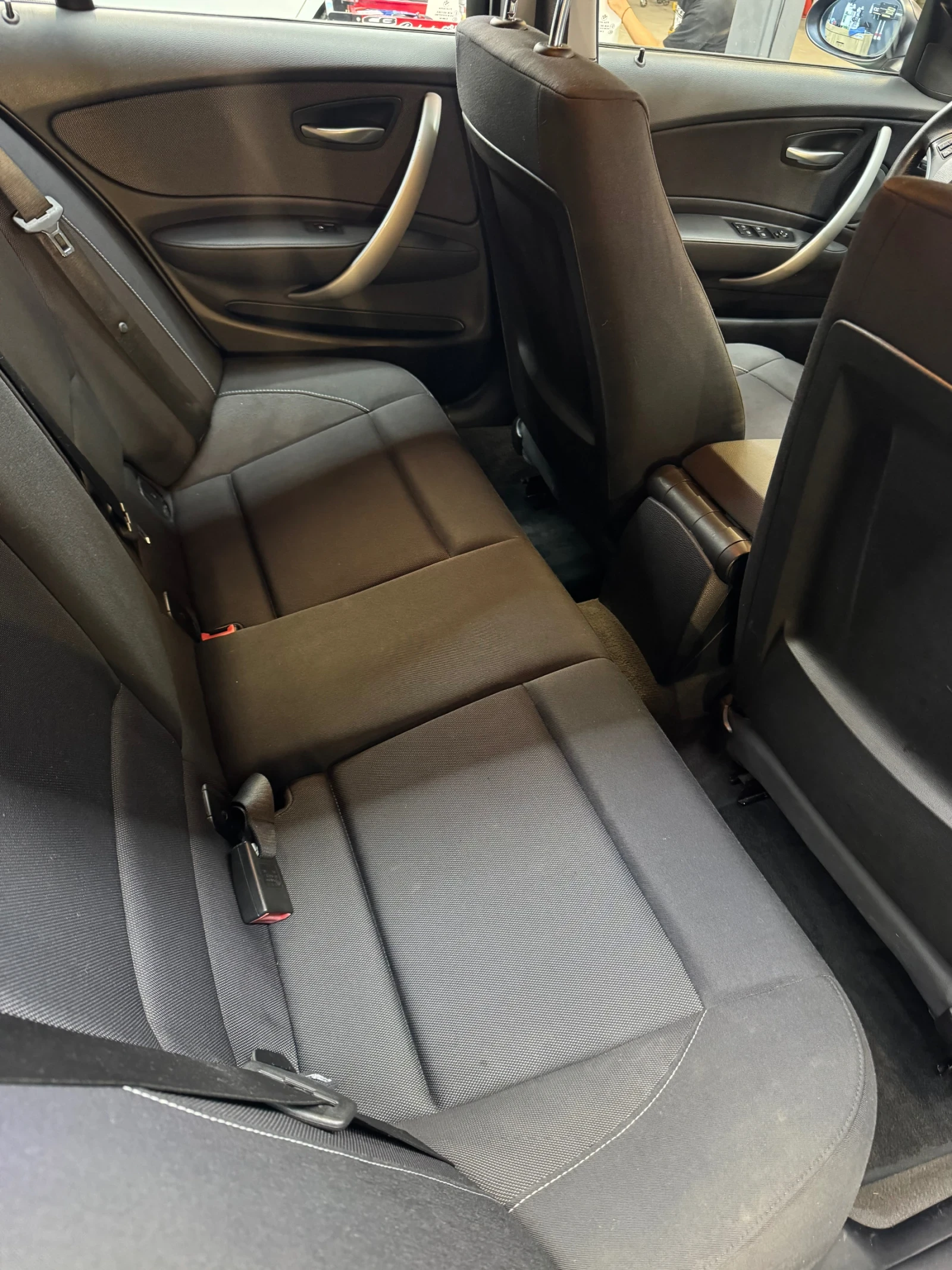 BMW 120 Facelift 177к.с Автомат ПЕРФЕКТНА!!!, снимка 11 - Автомобили и джипове - 54983459