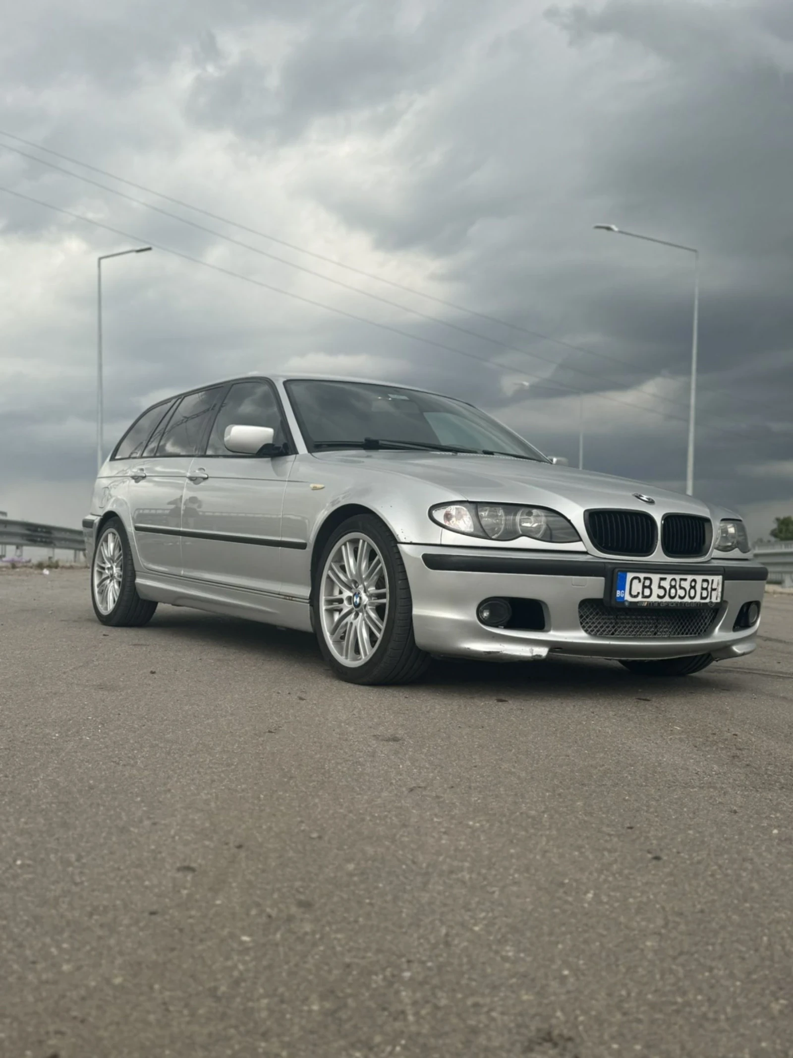 BMW 320 320d, снимка 3 - Автомобили и джипове - 55326627