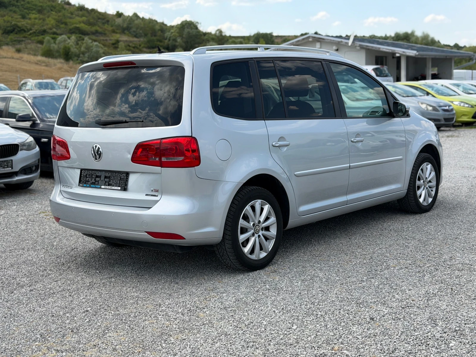 VW Touran 1.4TSI* BIFUEL* , снимка 4 - Автомобили и джипове - 55565137
