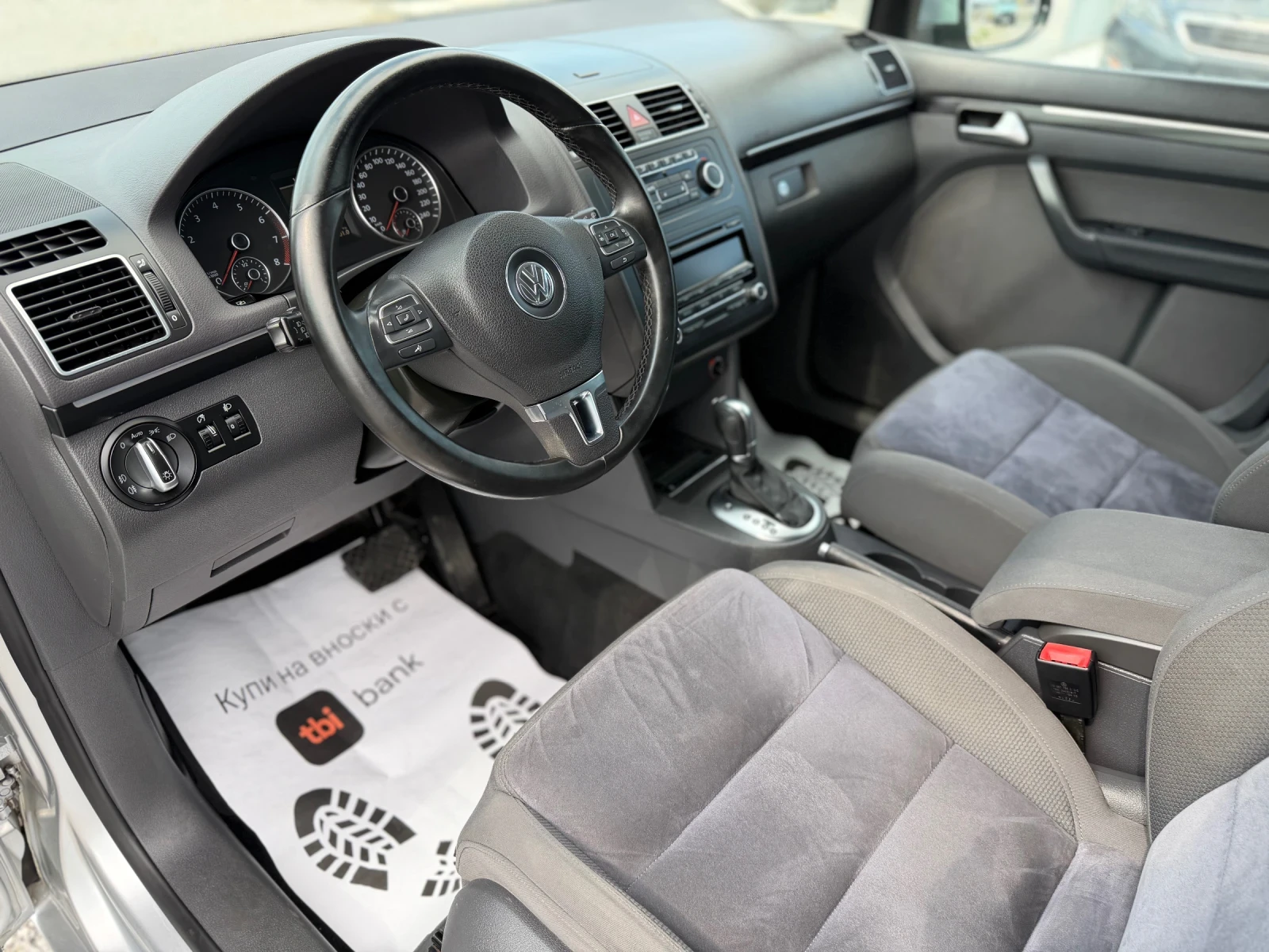 VW Touran 1.4TSI* BIFUEL* , снимка 7 - Автомобили и джипове - 55565137