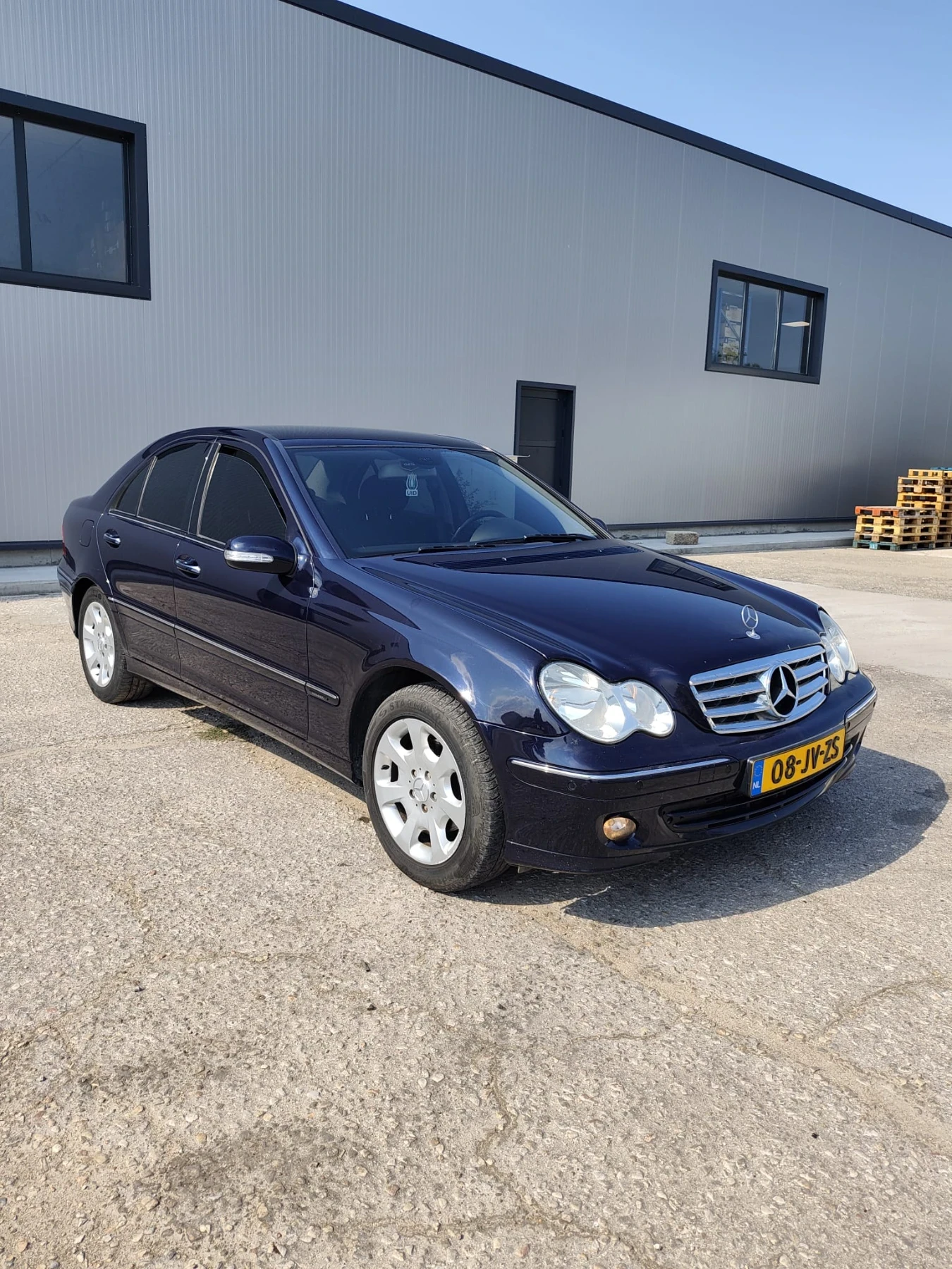 Mercedes-Benz C 220, снимка 4 - Автомобили и джипове - 55713446