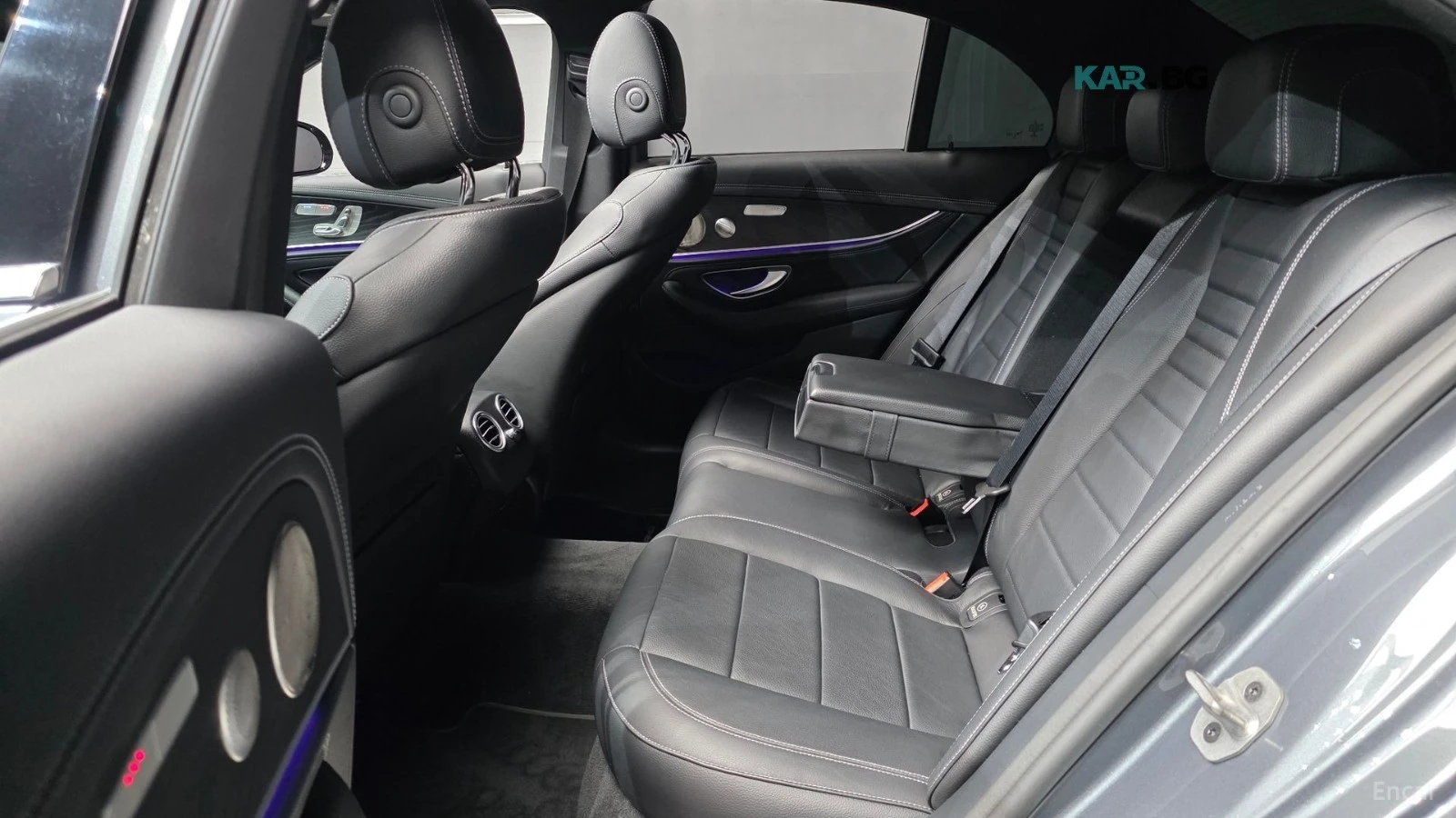 Mercedes-Benz E 220 4MATIC/AMG-LINE/DRIVE-ASSISTS/SUNROOF, снимка 16 - Автомобили и джипове - 55734888