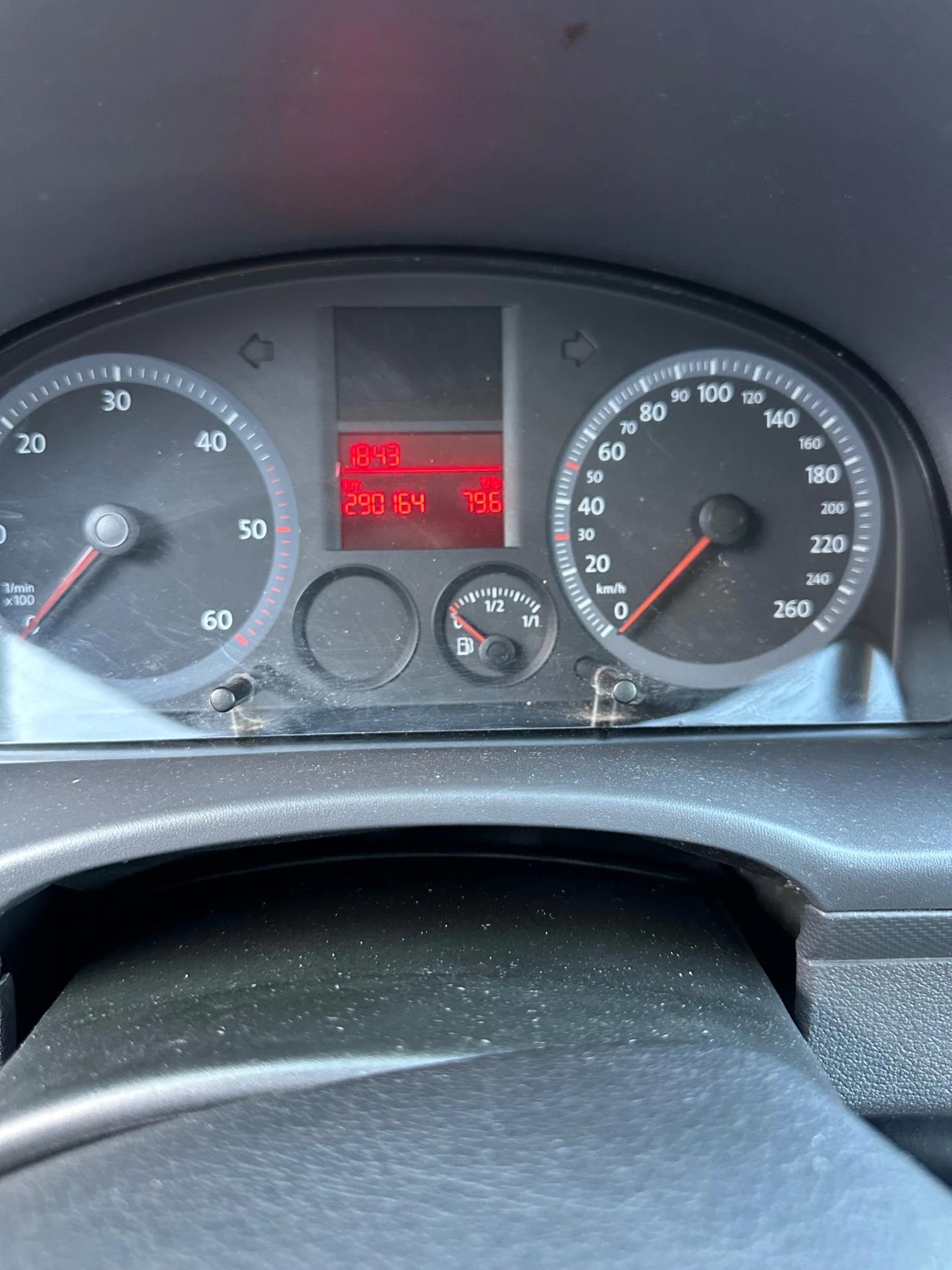 VW Caddy 2.0* КЛИМАТИК* , снимка 11 - Автомобили и джипове - 55882000