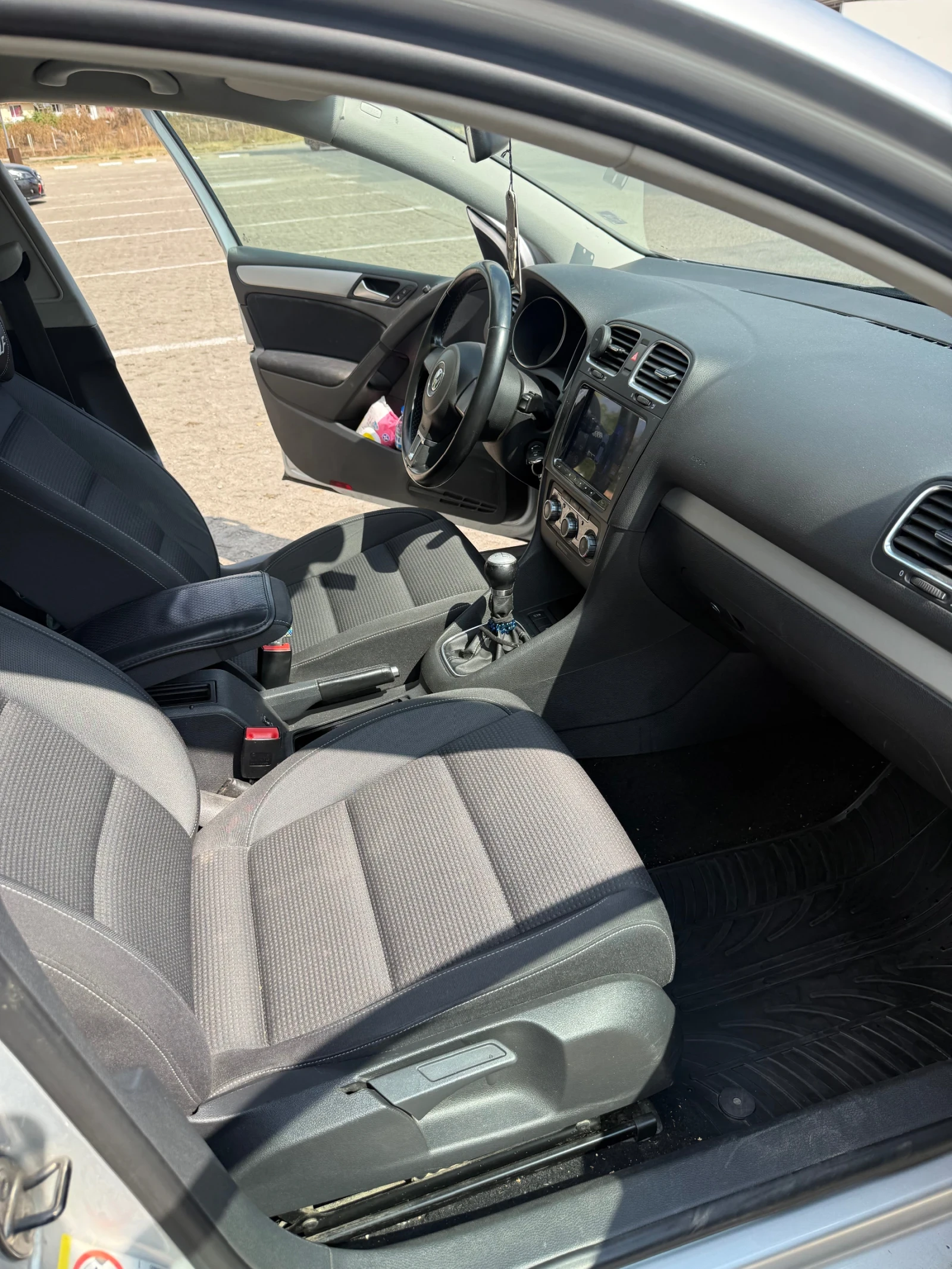 VW Golf 1.4, снимка 15 - Автомобили и джипове - 55926153