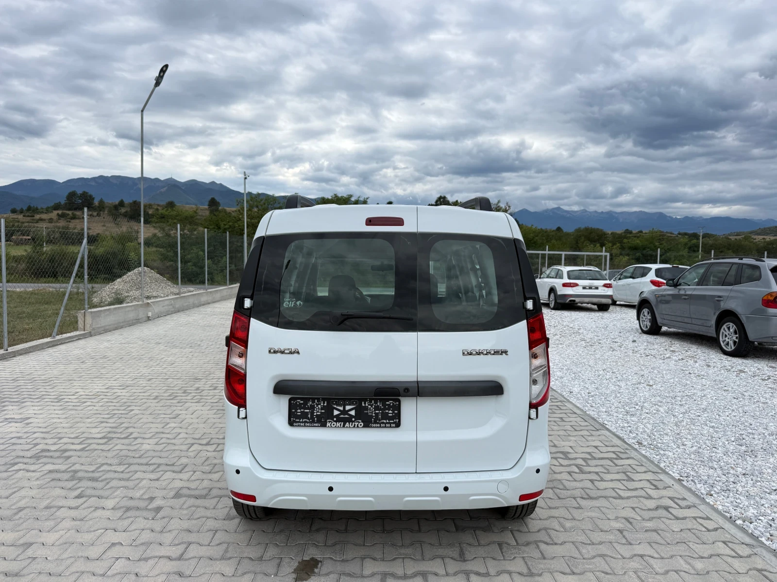 Dacia Dokker 1.6I , снимка 5 - Автомобили и джипове - 56165290