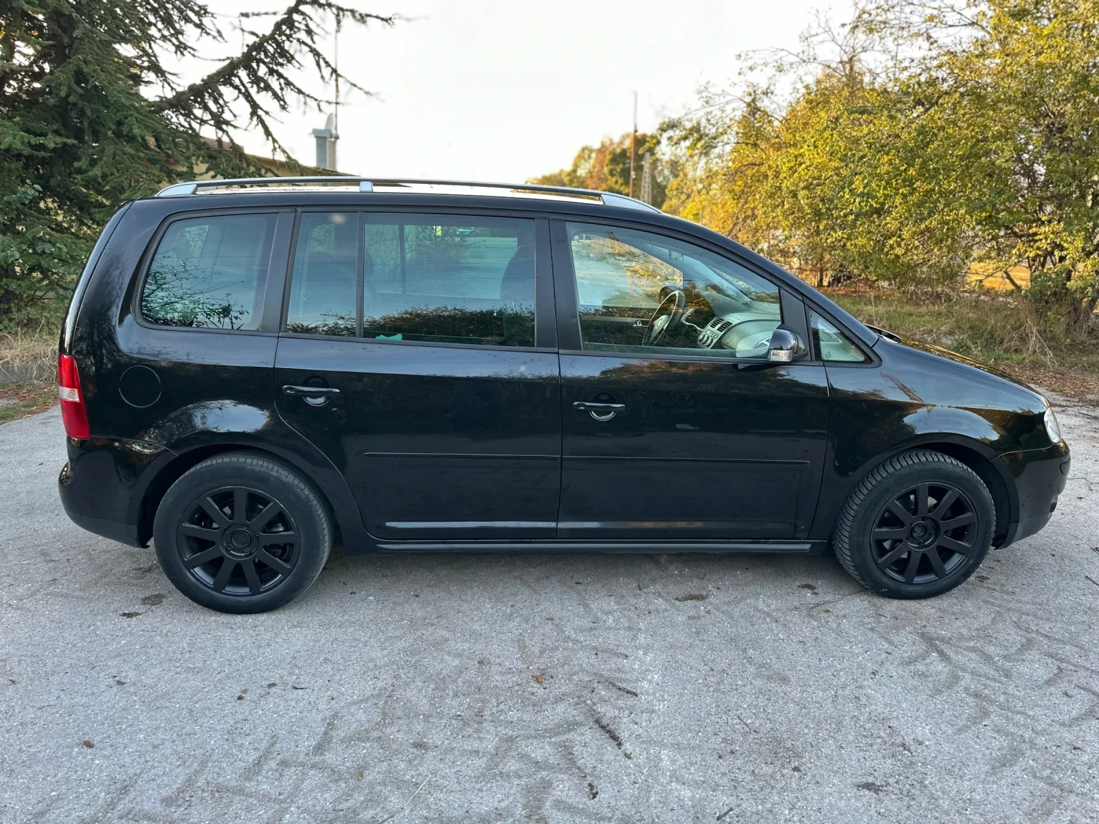 VW Touran 1.9TDI 105hp , снимка 5 - Автомобили и джипове - 56644749