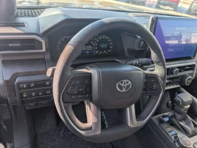 Toyota Tacoma Hybrid LIMITED, 4X4, CUIR, TOIT,  | Auto.bg — изображение 13
