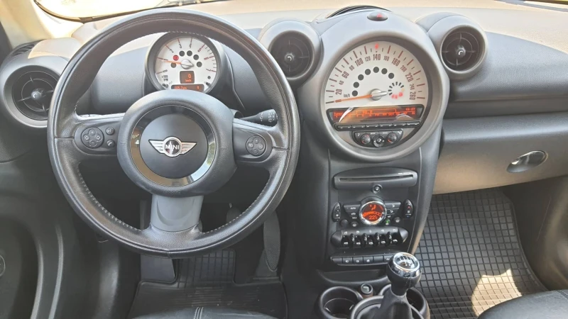 Mini Countryman 1.6D ALL4  4x4, снимка 11 - Автомобили и джипове - 44776214