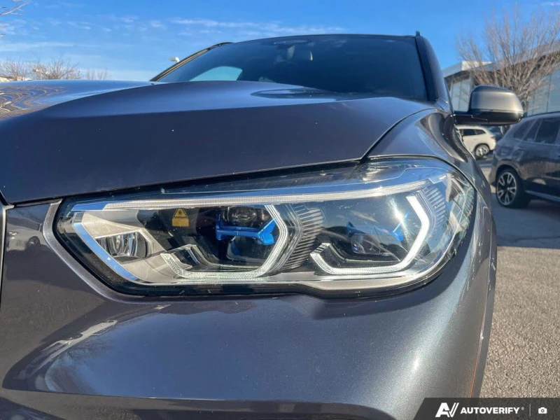 BMW X5 M50i/xDrive/360/SWAROVSKI/FULL, снимка 7 - Автомобили и джипове - 52735314