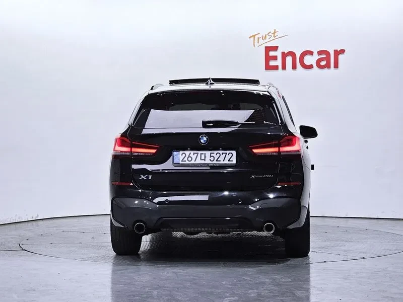 BMW X1 I M Sports, снимка 4 - Автомобили и джипове - 56162872