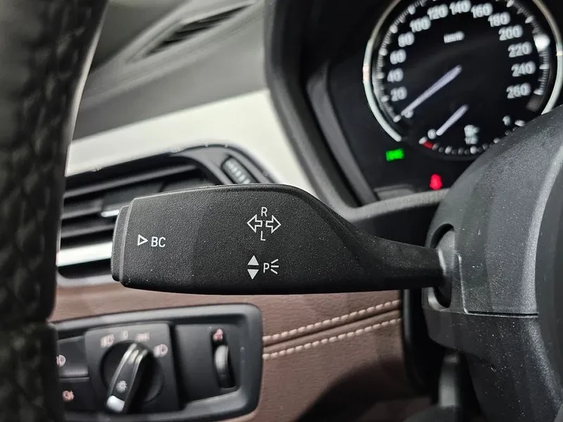 BMW X1 I M Sports, снимка 16 - Автомобили и джипове - 56162872