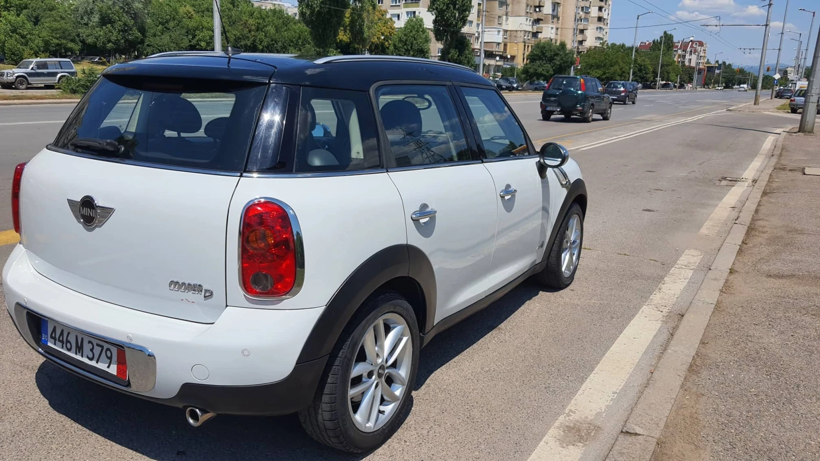 Mini Countryman 1.6D ALL4  4x4 - изображение 7