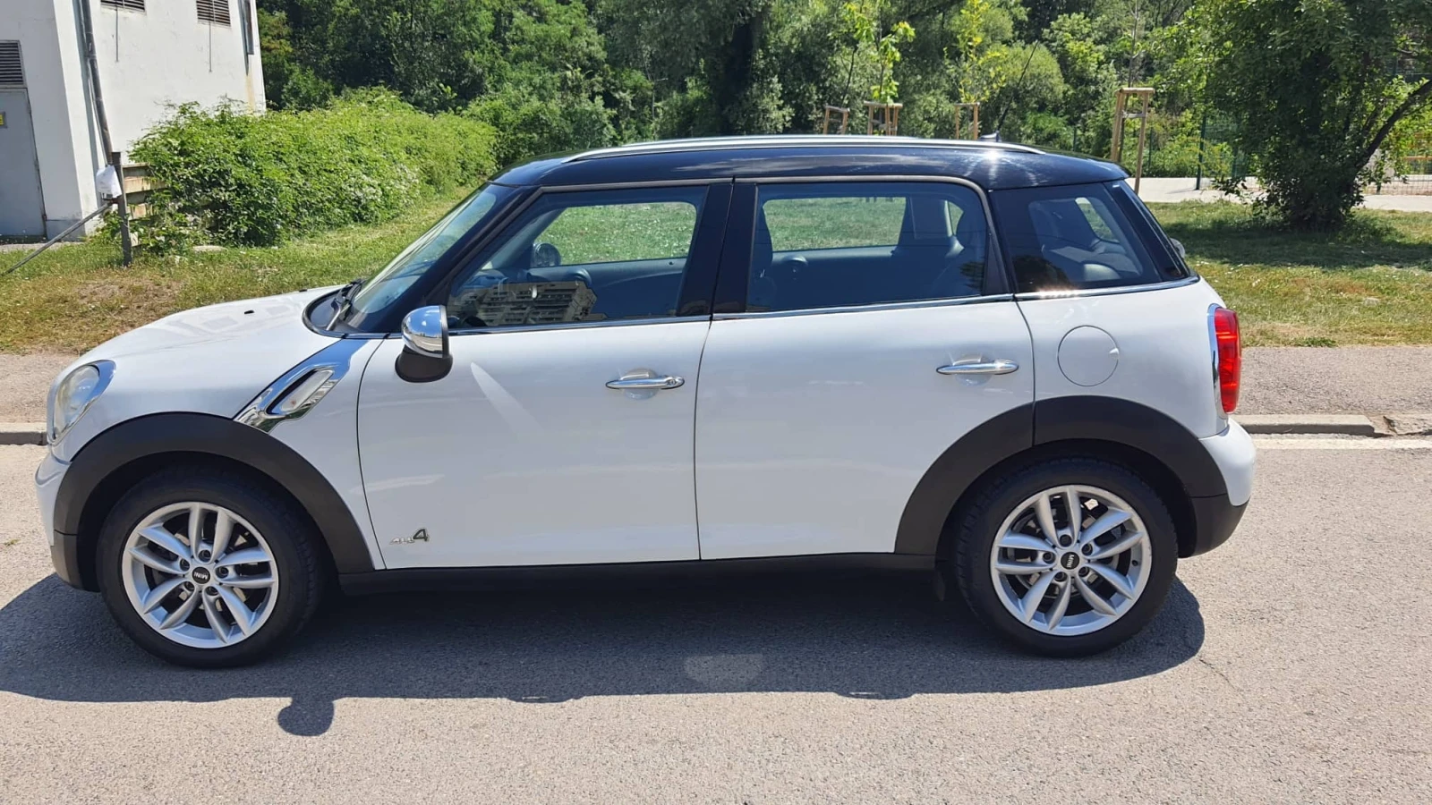 Mini Countryman 1.6D ALL4  4x4 - изображение 2