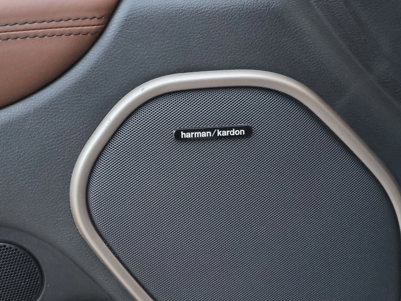 Jeep Grand cherokee SUMMIT= 3XTV= PANO= HARMAN= FULL | Mobile.bg   17