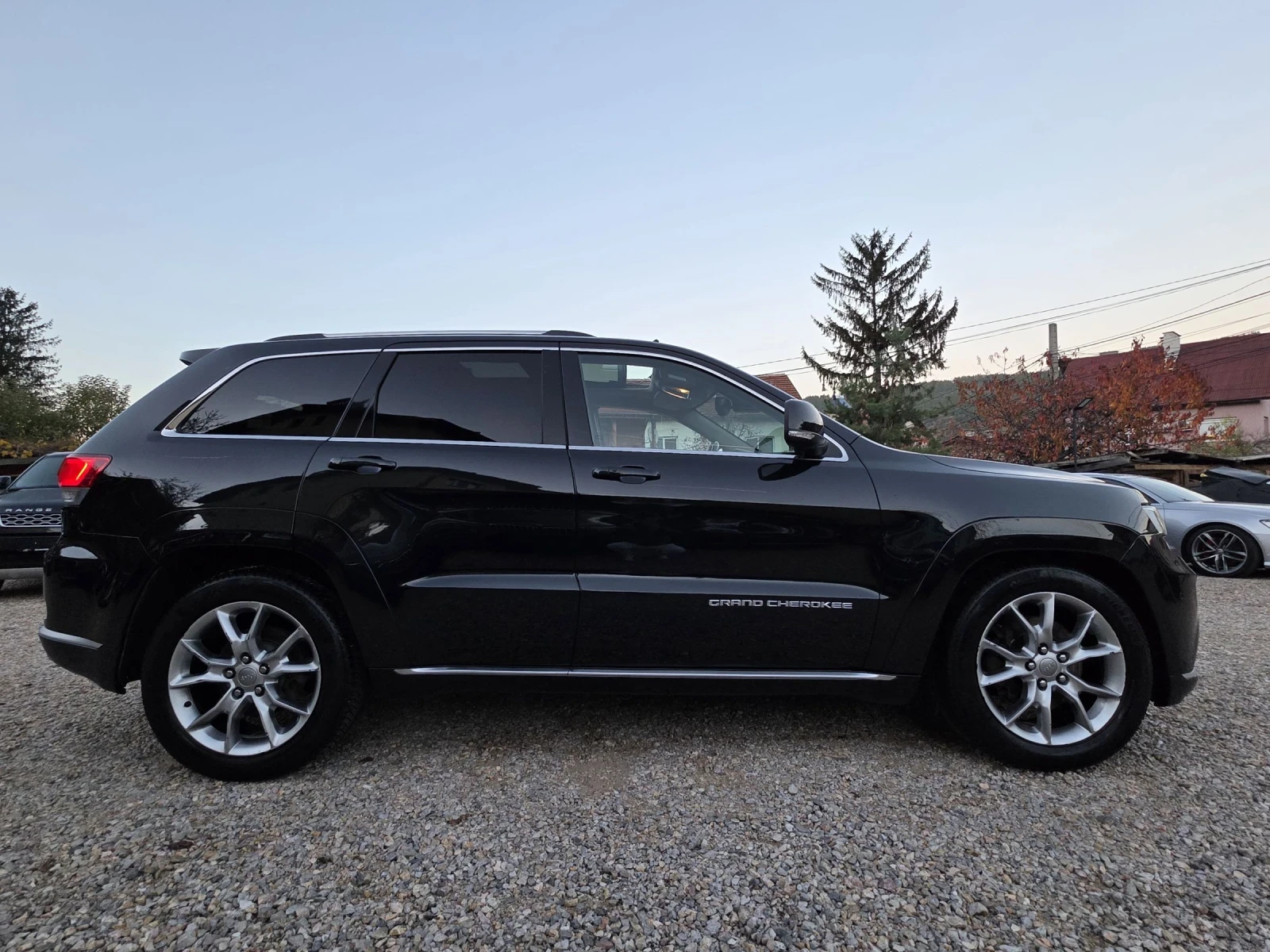 Jeep Grand cherokee SUMMIT= 3XTV= PANO= HARMAN= FULL | Mobile.bg   8