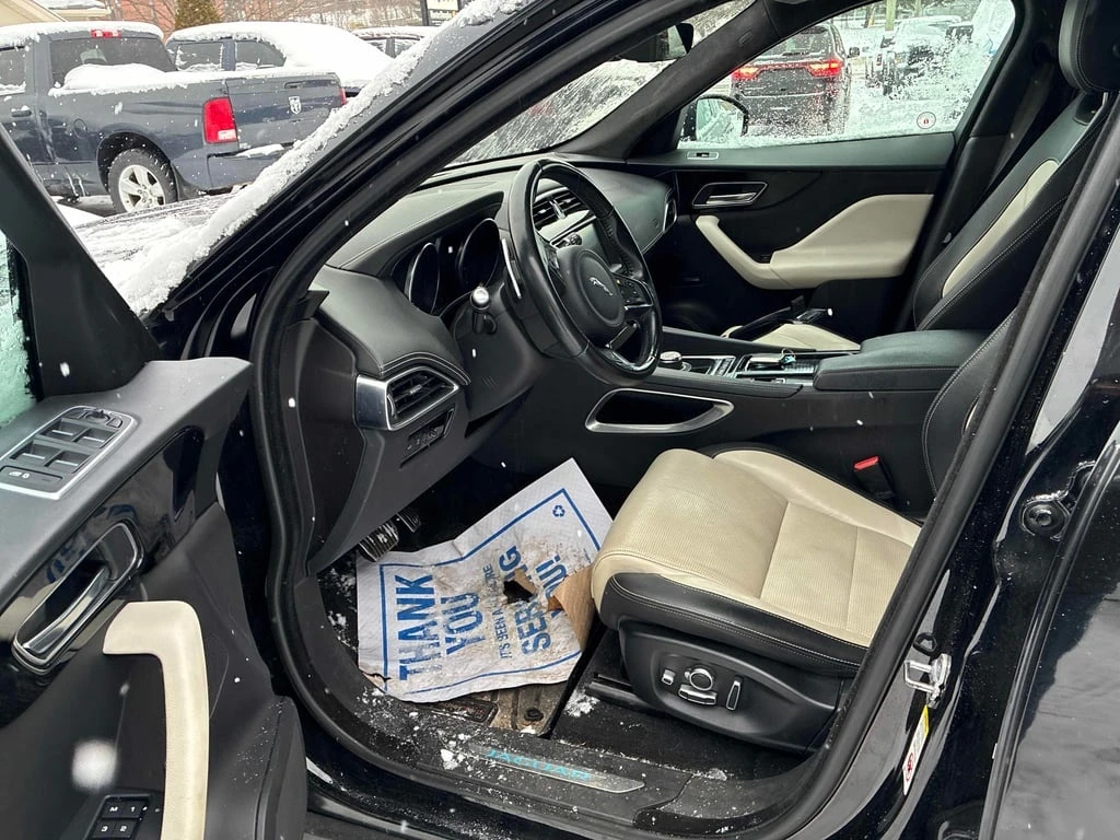 Jaguar F-PACE * R Sport * CARFAX * ЦЕНА ДО БГ - изображение 5