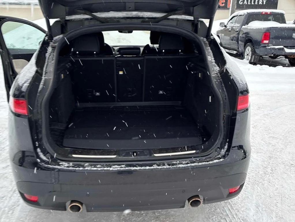 Jaguar F-PACE * R Sport * CARFAX * ���� �� �� | Mobile.bg � ����������� 16