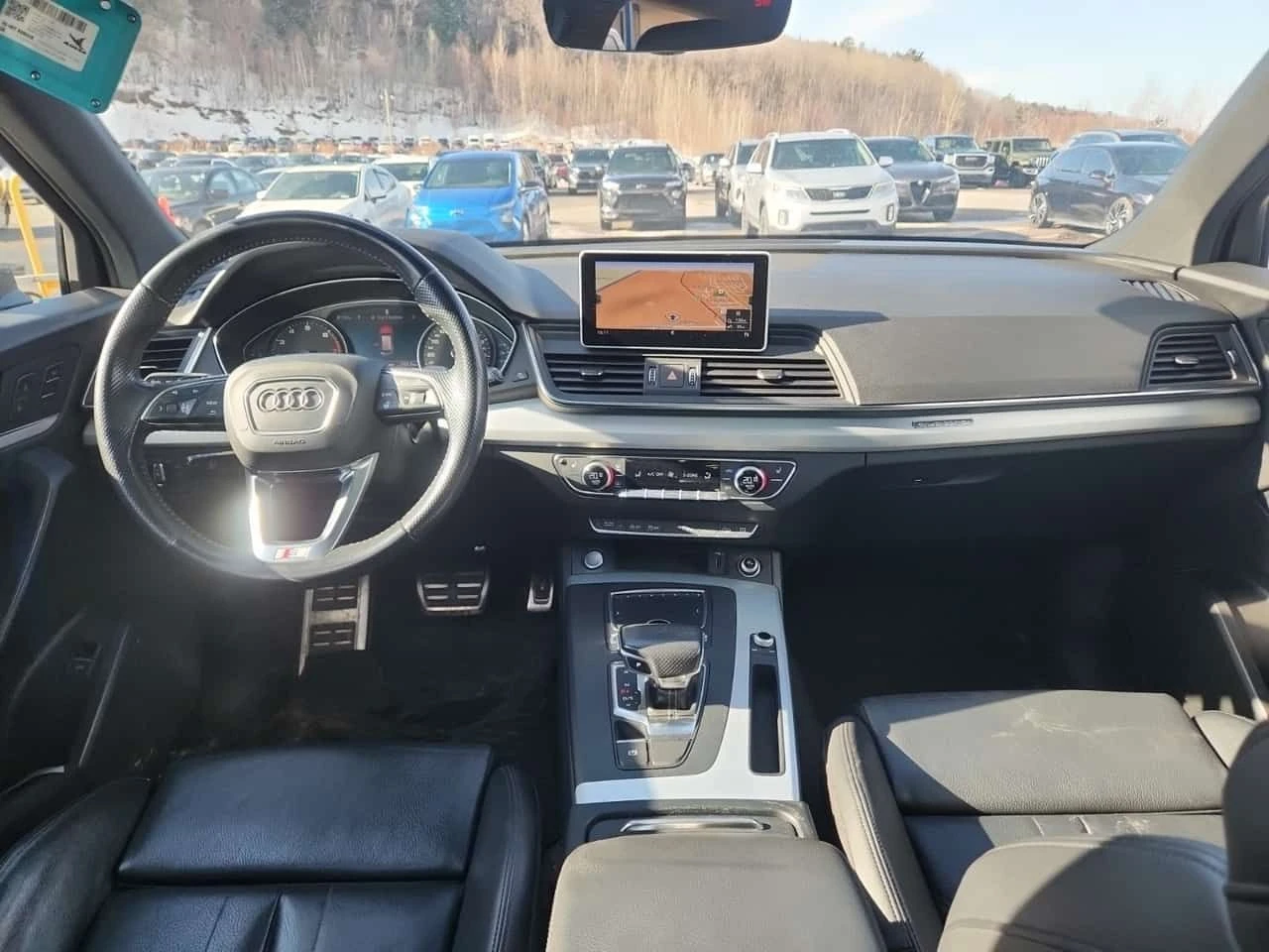 Audi Q5 * PROGRESSIV * CARFAX * 360 КАМЕРА* ПАНОРАМА* ПОДГ, снимка 10 - Автомобили и джипове - 53820338