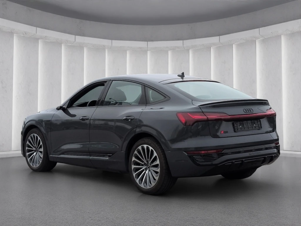 Audi Q8 E Tron 50 Quattro, снимка 4 - Автомобили и джипове - 54703458