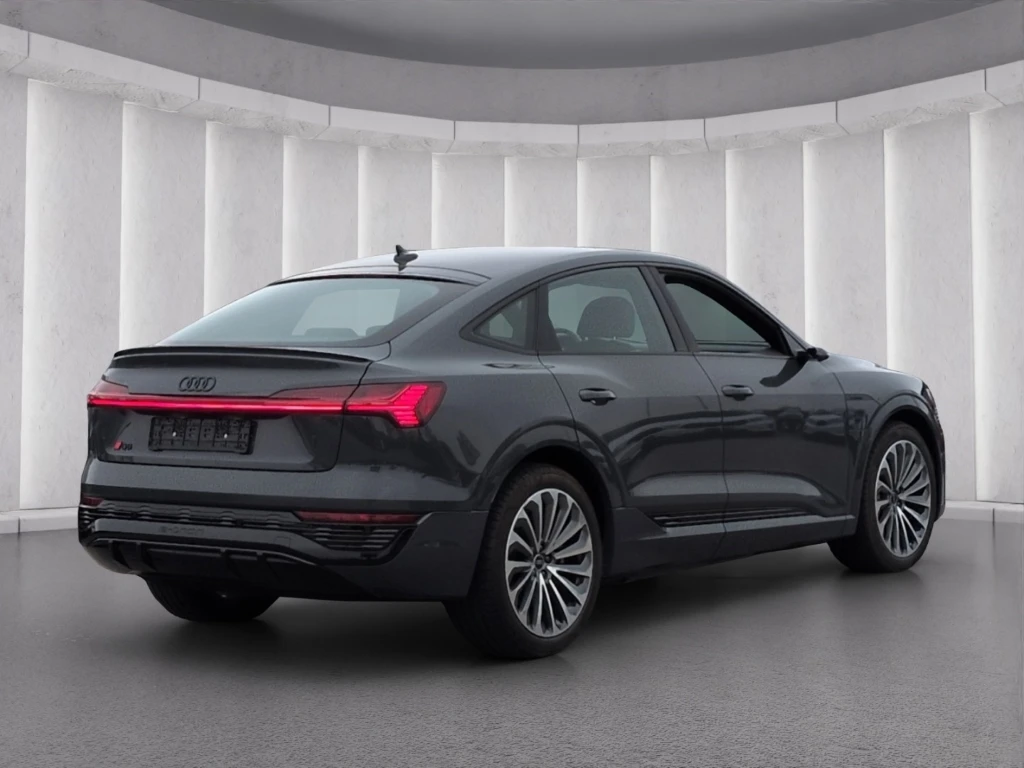 Audi Q8 E Tron 50 Quattro, снимка 3 - Автомобили и джипове - 54703458