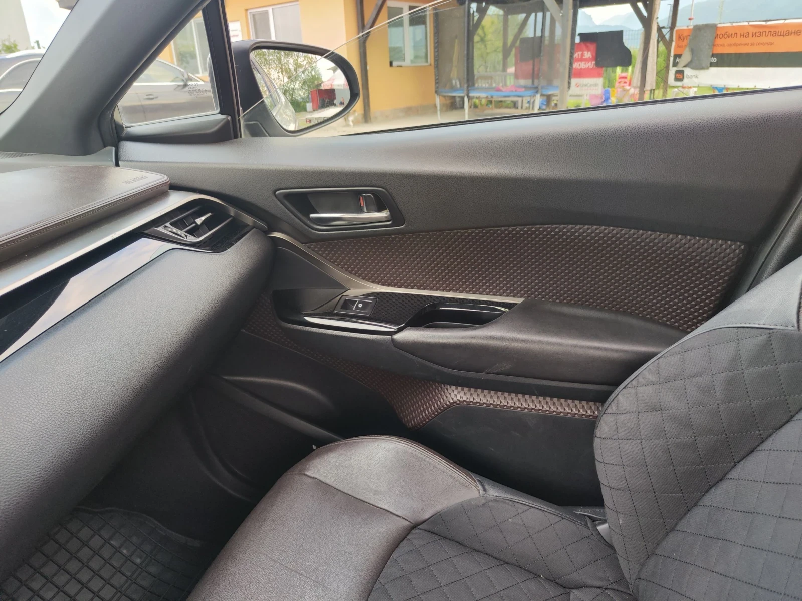 Toyota C-HR 1.8 HIBRYD , снимка 17 - Автомобили и джипове - 54814884