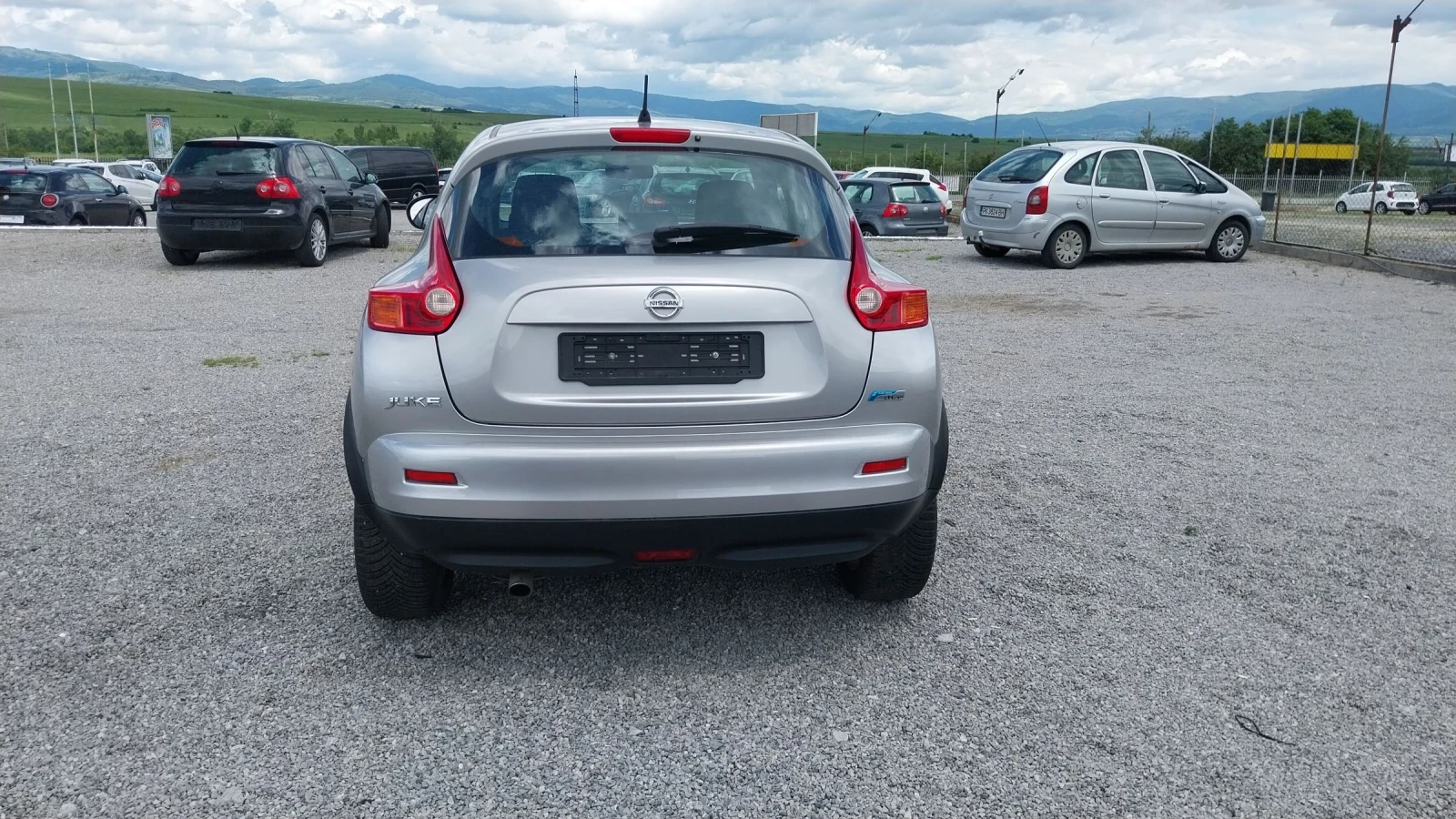 Nissan Juke 1.5DCI, снимка 4 - Автомобили и джипове - 55458765