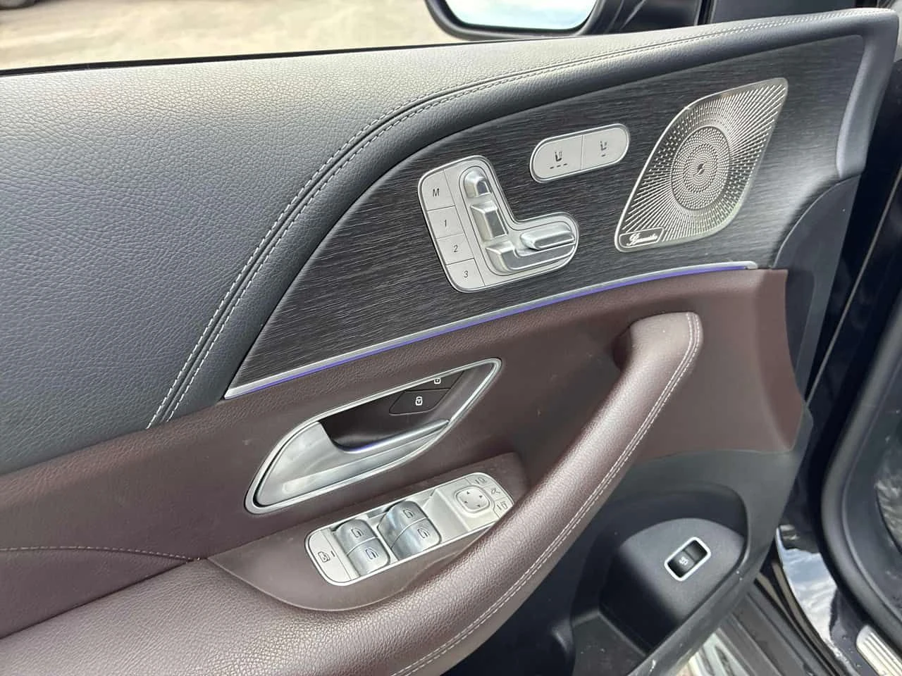 Mercedes-Benz GLE 350 * ЛИЦЕНЗИРАН ДИЛЪР * CARFAX, снимка 11 - Автомобили и джипове - 55593441
