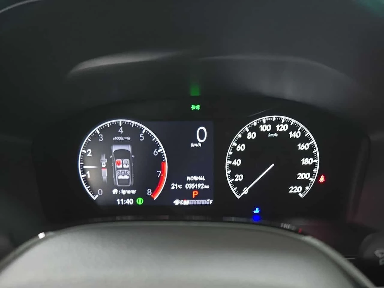 Honda Cr-v Sport / CARFAX / АВТОКРЕДИТ, снимка 8 - Автомобили и джипове - 55702355