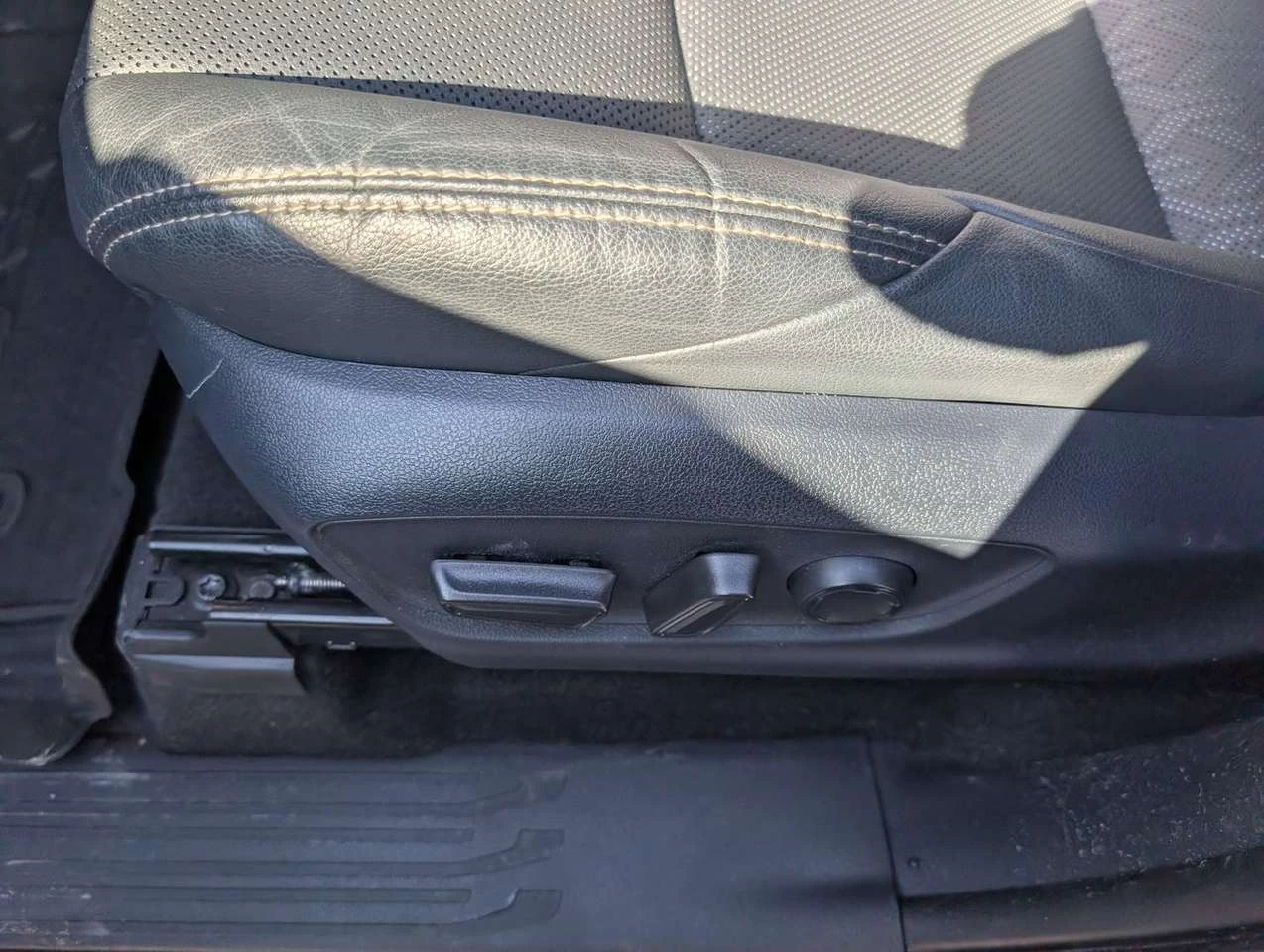 Toyota Tacoma Hybrid LIMITED, 4X4, CUIR, TOIT,  | Mobile.bg � ����������� 14