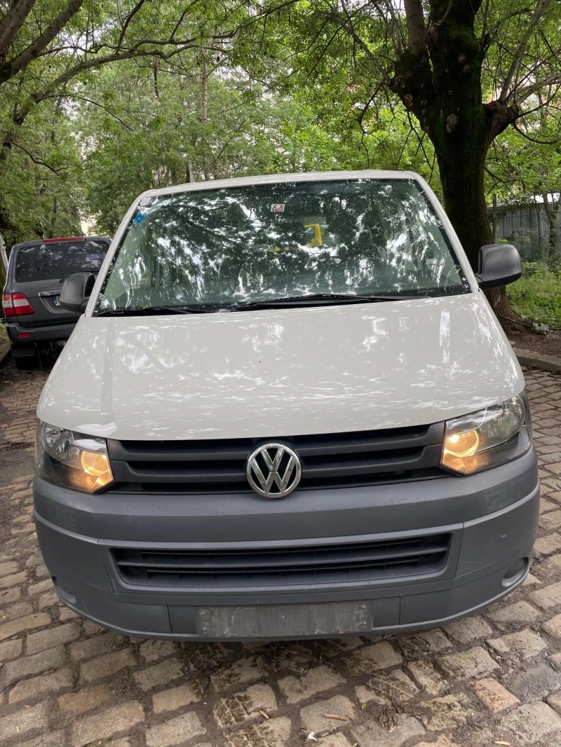 VW T5 2.0TDi, снимка 2 - Бусове и автобуси - 41270366