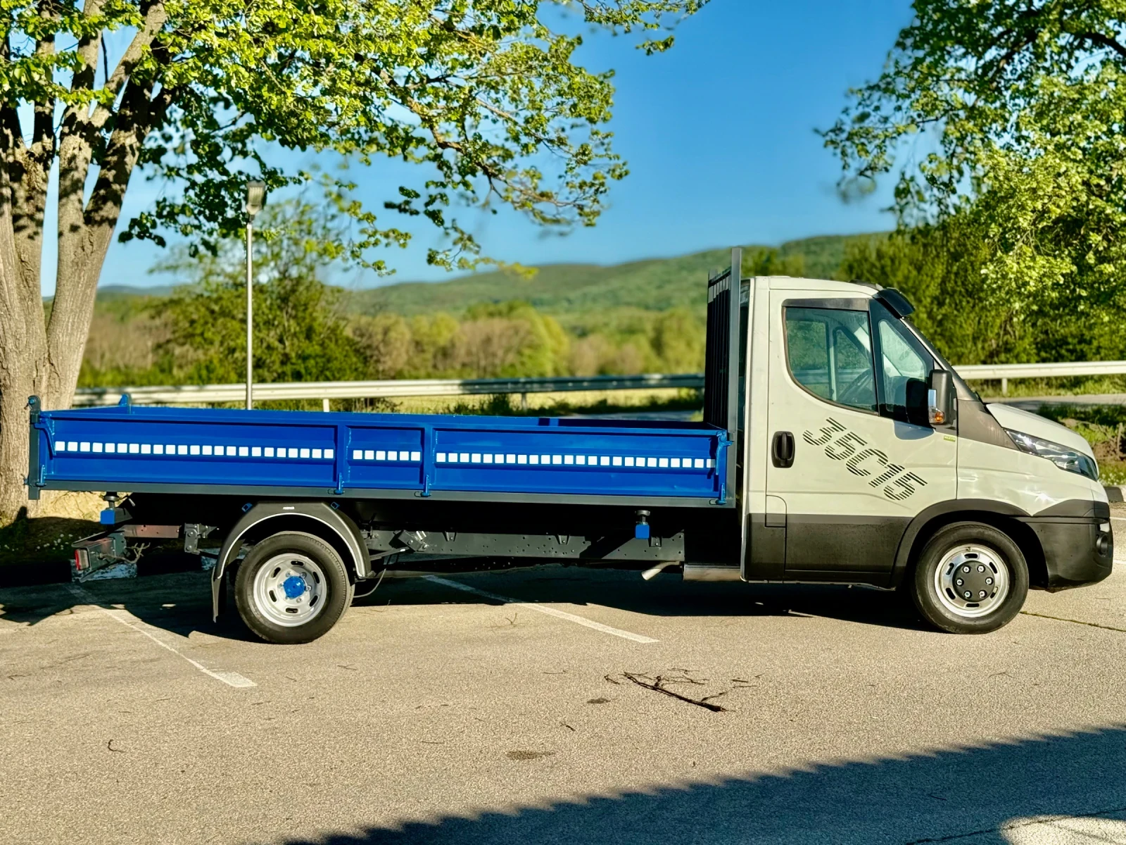 Iveco 35c15 ТОП! Тристранен Самосвал* Климатик* 3.0HPI* Верига - изображение 10