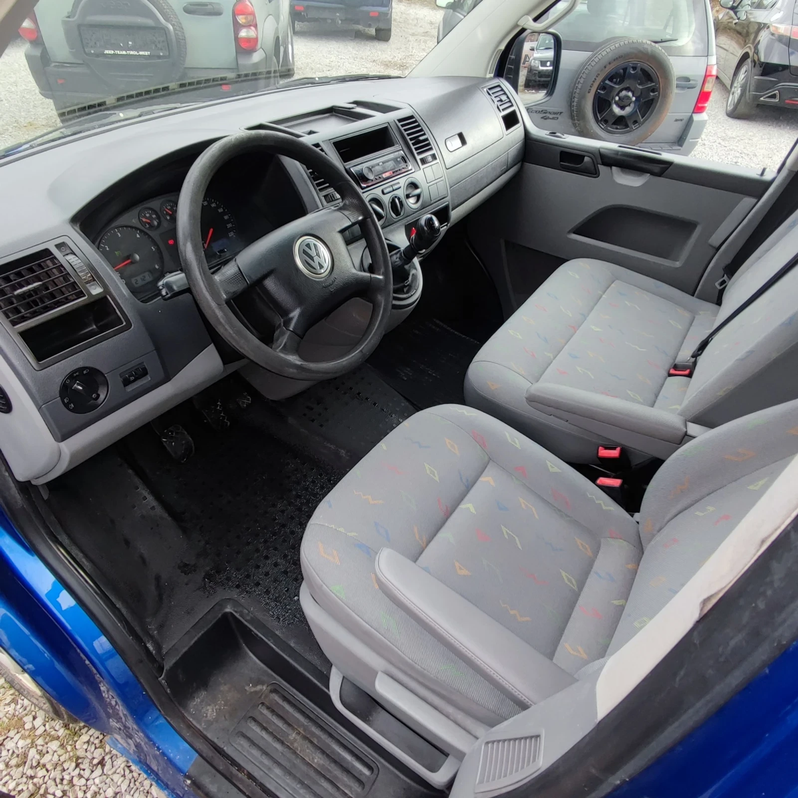 VW T5 2.5TDI* 4MOTION* ДЪЛГА БАЗА* 6М* ТОВАРОПЪТНИЧЕСКИ - изображение 9