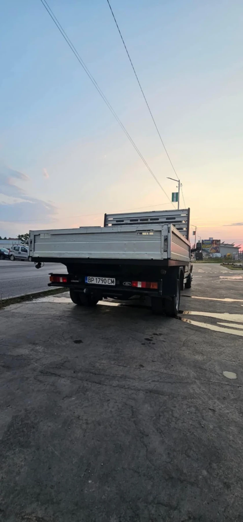 Ford Transit T.350, снимка 7 - Бусове и автобуси - 54580396