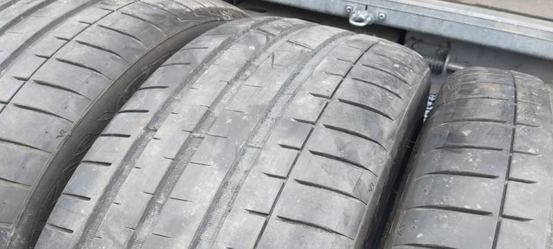 Гуми Летни 225/45R18, снимка 5 - Гуми и джанти - 33067874