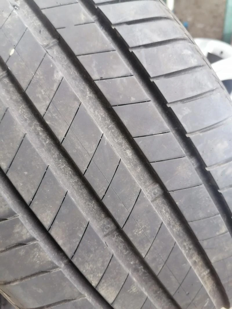 Гуми Летни 245/45R18, снимка 8 - Гуми и джанти - 33283435