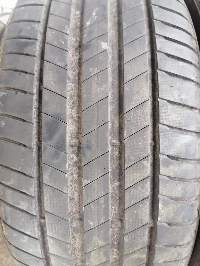 Гуми Летни 245/45R18, снимка 5 - Гуми и джанти - 33283435