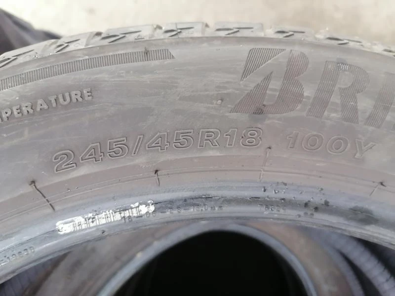 Гуми Летни 245/45R18, снимка 12 - Гуми и джанти - 33283435