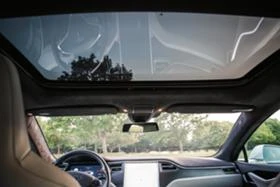 Tesla Model S P85D Ludicrous 772k.s., снимка 16