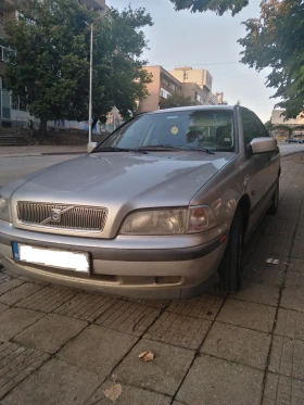     Volvo S40 1.8 /