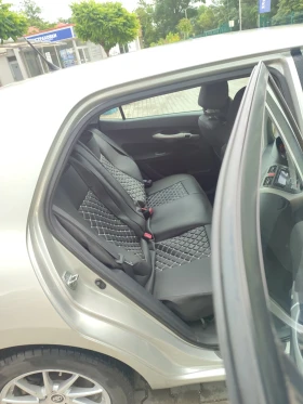 Toyota Auris 1.33 VVT-I - 7999 лв. - 34781340 9