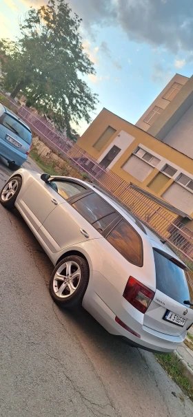 Skoda Octavia 2.0 TDI - 17000 лв. - 20331586 3