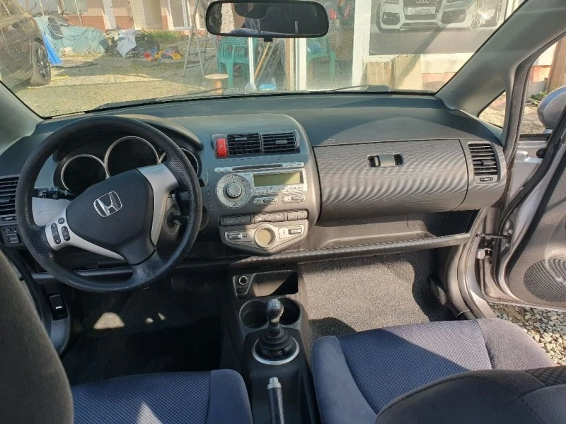 Honda Jazz 1.4, снимка 9 - Автомобили и джипове - 48024292