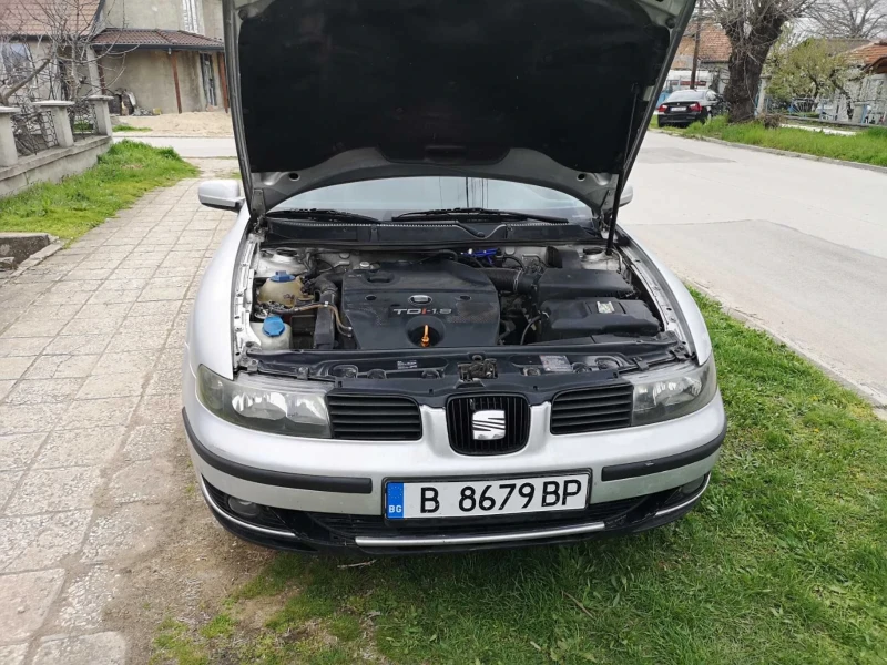 Seat Leon 1.9 TDi 110, снимка 5 - Автомобили и джипове - 47393375