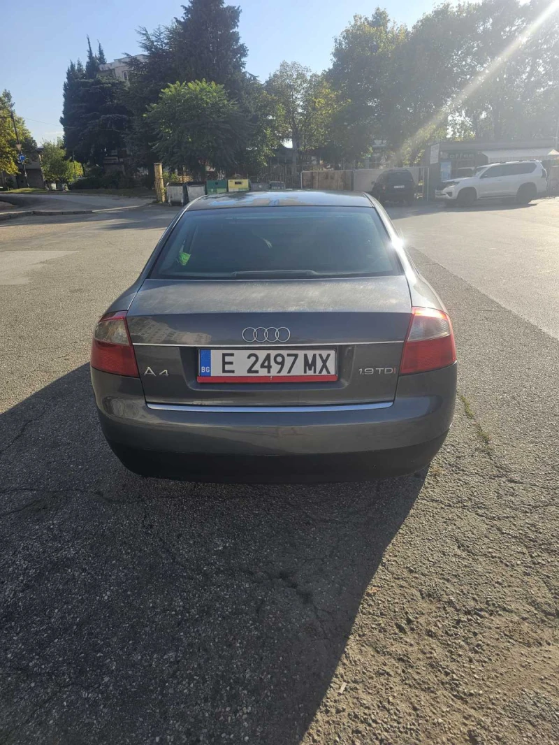 Audi A4, снимка 2 - Автомобили и джипове - 47606413