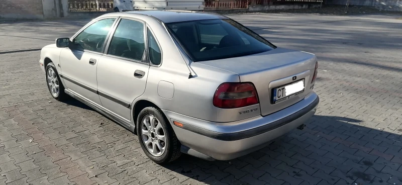 Volvo S40 1.8 бензин/газ, снимка 3 - Автомобили и джипове - 48122841